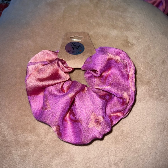 Handmade | Monogram Scrunchies - Picture 4 of 13